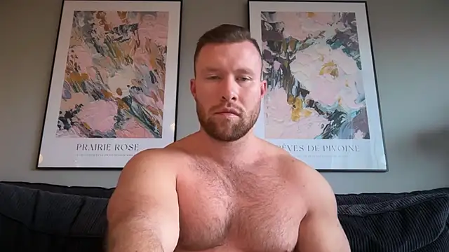 Snapshot of swekingxx chatting on 02/25/26, 03:23 swekingxx online show from 02/25/26, 03:23