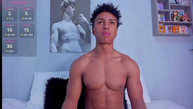 MagnusKing  online show from 10/04/25, 01:12