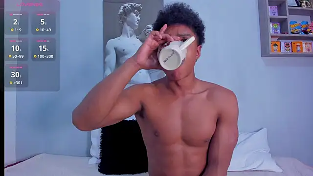 MagnusKing  online show from 10/14/25, 08:42