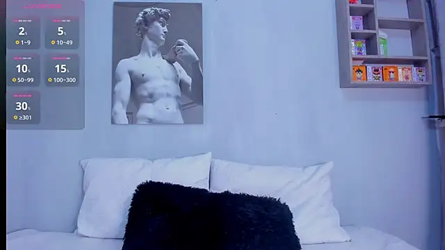 MagnusKing  online show from 10/24/25, 09:47