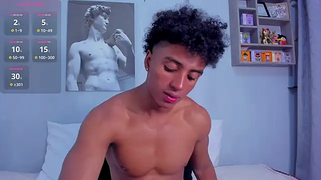 MagnusKing  online show from 09/13/25, 04:12