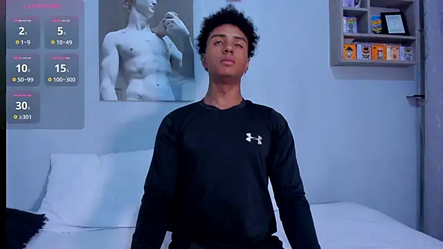 MagnusKing  online show from 11/14/25, 01:42