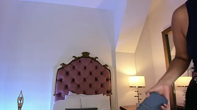 Mara Betancurt online show from 03/11/26, 03:22