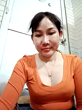 Snapshot of Ana_love2000 chatting on 03/21/25, 11:12 Ana love2000 online show from 03/21/25, 11:12