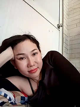 Snapshot of Ana_love2000 chatting on 03/22/25, 07:57 Ana love2000 online show from 03/22/25, 07:57