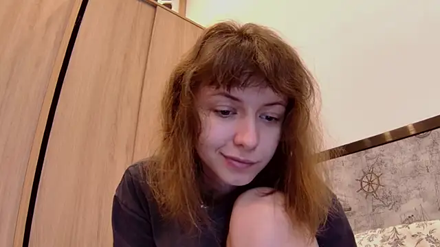 Snapshot of sun_place chatting on 09/15/25, 04:35 sun place online show from 09/15/25, 04:35