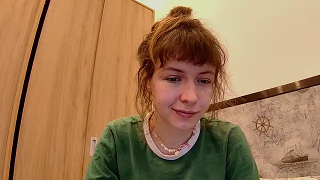 Snapshot of sun_place chatting on 09/17/25, 04:25 sun place online show from 09/17/25, 04:25