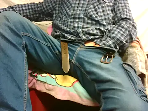 Giulio35 Pika online show from 12/23/25, 05:40