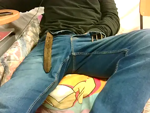 Snapshot of Giulio35_Pika chatting on 10/22/25, 07:46 Giulio35 Pika online show from 10/22/25, 07:46