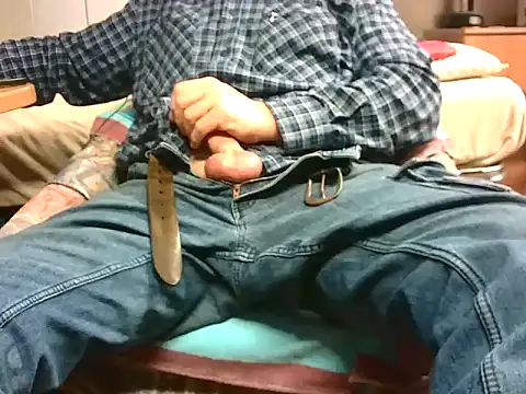 Giulio35 Pika online show from 02/25/26, 04:18