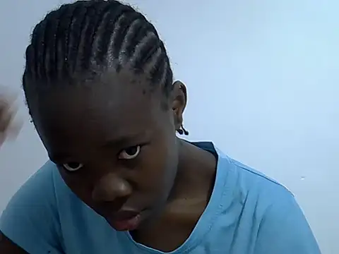 Snapshot of hey_its_andreana chatting on 06/30/26, 03:06 hey its andreana online show from 06/30/26, 03:06