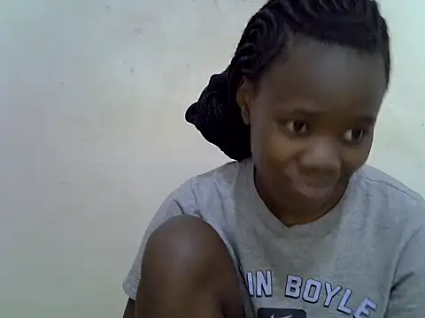 Snapshot of hey_its_andreana chatting on 09/28/25, 07:48 hey its andreana online show from 09/28/25, 07:48