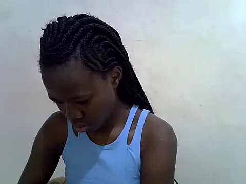Snapshot of hey_its_andreana chatting on 09/30/25, 11:33 hey its andreana online show from 09/30/25, 11:33