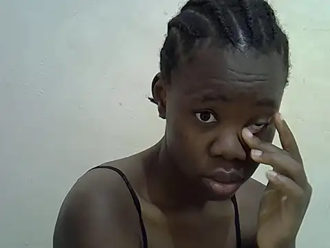 Snapshot of hey_its_andreana chatting on 10/10/25, 07:53 hey its andreana online show from 10/10/25, 07:53