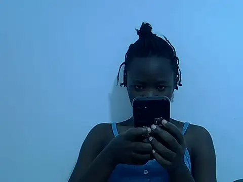 Snapshot of hey_its_andreana chatting on 06/28/26, 12:50 hey its andreana online show from 06/28/26, 12:50