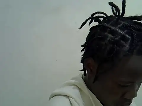 Snapshot of hey_its_andreana chatting on 11/21/25, 07:24 hey its andreana online show from 11/21/25, 07:24