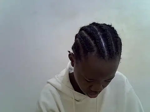 Snapshot of hey_its_andreana chatting on 10/07/25, 06:36 hey its andreana online show from 10/07/25, 06:36