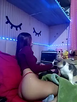 ludosafadinhaa online show from 10/13/25, 07:15