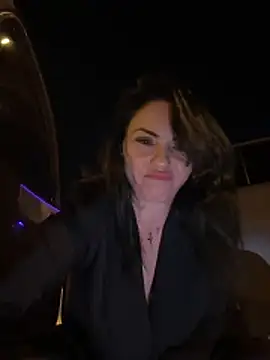 KimKelly13 online show from 12/17/25, 07:52