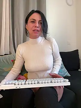 KimKelly13 online show from 01/10/26, 09:04