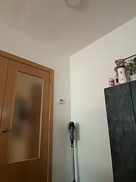 KimKelly13 online show from 11/02/25, 09:47