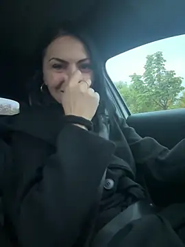 KimKelly13 online show from 11/17/25, 07:12