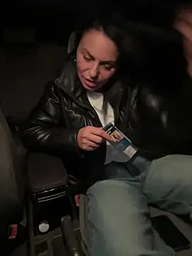 Snapshot of KimKelly13 chatting on 04/09/26, 07:42 KimKelly13 online show from 04/09/26, 07:42