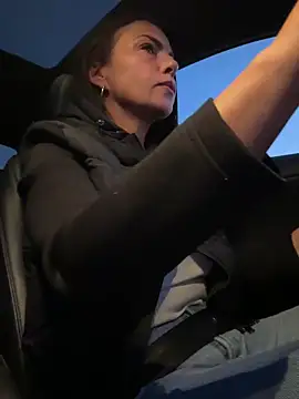 Snapshot of KimKelly13 chatting on 03/25/26, 05:51 KimKelly13 online show from 03/25/26, 05:51