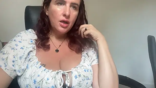 Snapshot of AshleyCox chatting on 07/09/26, 10:04 AshleyCox online show from 07/09/26, 10:04