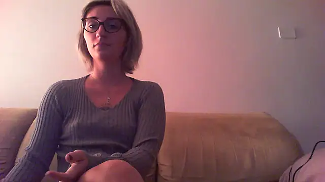 Snapshot of sexy_blondie92 chatting on 01/13/25, 10:24 sexy blondie92 online show from 01/13/25, 10:24