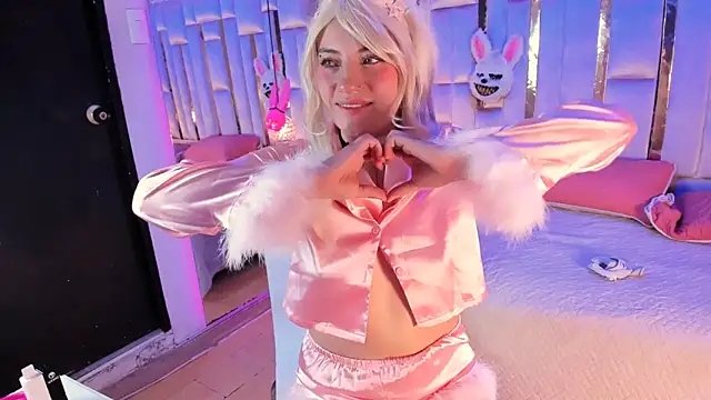 Broklinwhite  online show from 04/10/26, 02:35