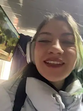 Snapshot of Broklinwhite_ chatting on 07/16/26, 01:08 Broklinwhite online show from 07/16/26, 01:08