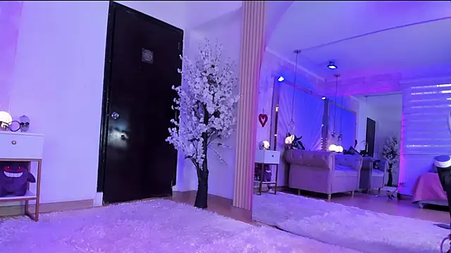 zephirahabney online show from 03/03/25, 05:41