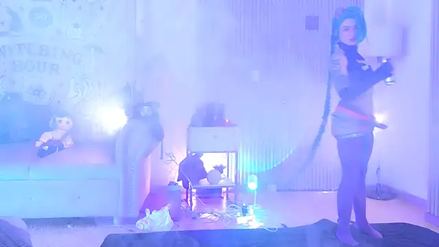 zephirahabney online show from 11/23/25, 03:33