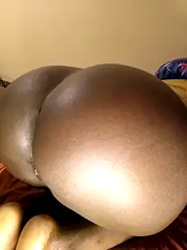 Misskhalifa  online show from 12/20/25, 12:13