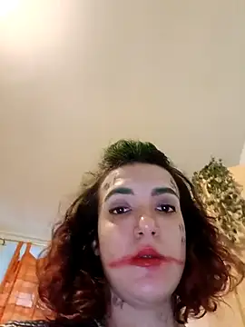 LadyMinnie online show from 10/31/25, 02:46