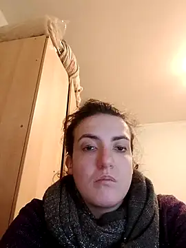 LadyMinnie online show from 11/13/25, 05:17