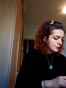 LadyMinnie online show from 10/28/25, 10:36