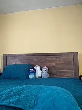 Snapshot of AntoniaHottie chatting on 02/20/26, 09:33 AntoniaHottie online show from 02/20/26, 09:33