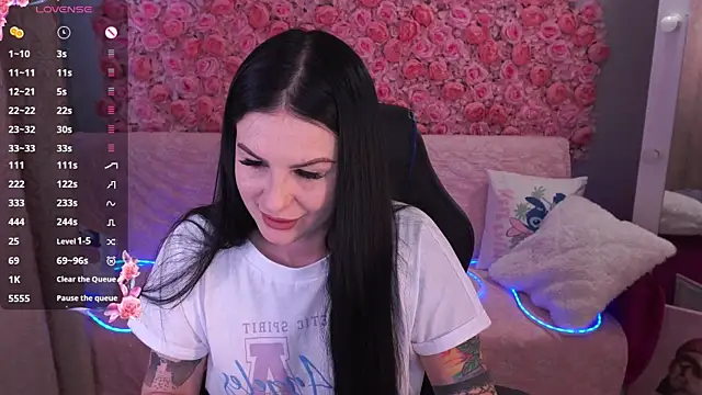 AmberDismond online show from 05/11/26, 05:42