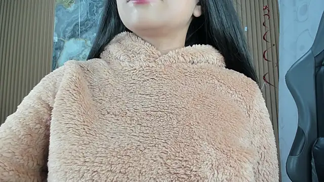 Lili 16 online show from 02/07/26, 11:07