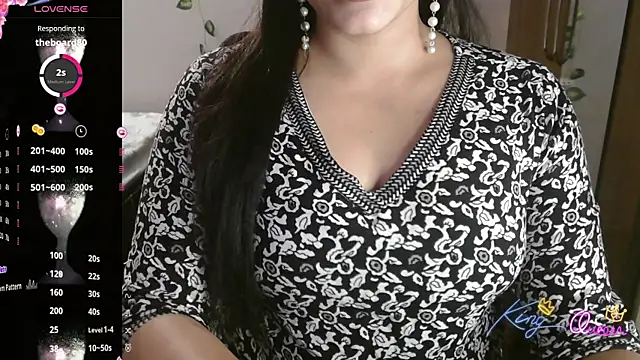 Annu-Darling online show from 12/14/25, 07:52