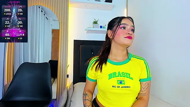 coraline v online show from 12/18/25, 03:00