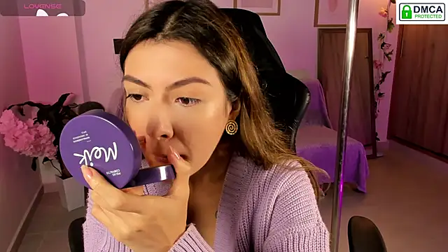 Lilabril online show from 01/13/26, 02:32