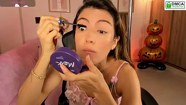 Lilabril online show from 10/02/25, 02:31