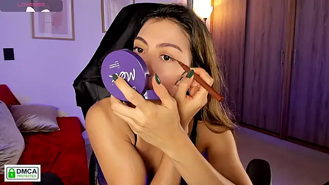 Lilabril online show from 04/10/26, 02:35