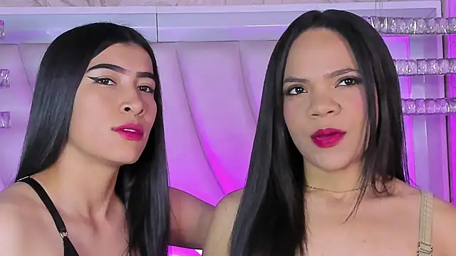 siara and zoe online show from 04/21/26, 11:22