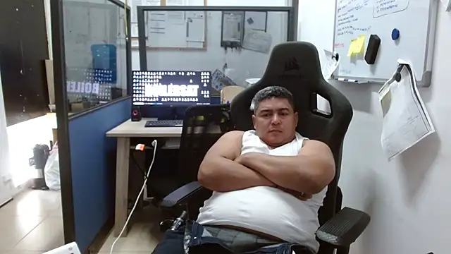 gordito xx online show from 03/11/25, 01:01