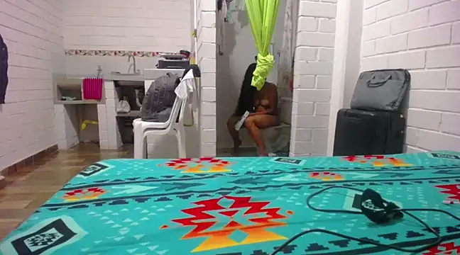 Snapshot of GiveLove1 chatting on 02/26/25, 07:12 GiveLove1 online show from 02/26/25, 07:12