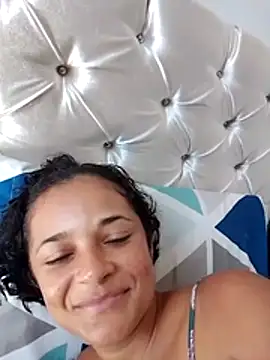 Snapshot of GiveLove1 chatting on 01/18/26, 03:59 GiveLove1 online show from 01/18/26, 03:59